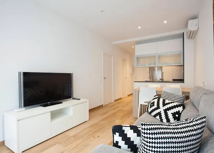 Diagonal/Paseo De Gracia 4 Pax
